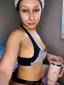 Snapshot of Marye_sony chatting on 02-27-25, 09:47 Marye sony online show from 02-27-25, 09:47