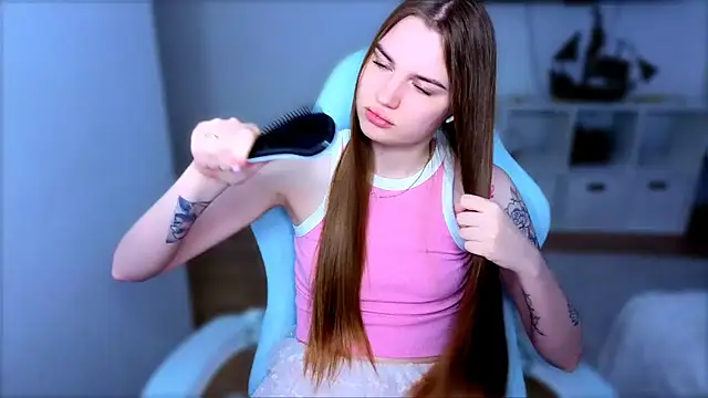 StellaLawless online show from 12-19-25, 08:27