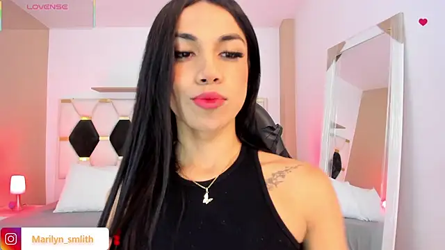 Snapshot of MarilynSmIith chatting on 03-31-26, 11:43 MarilynSmIith online show from 03-31-26, 11:43
