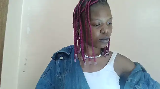 Snapshot of tropicalesen chatting on 12-05-24, 03:28 tropicalesen online show from 12-05-24, 03:28