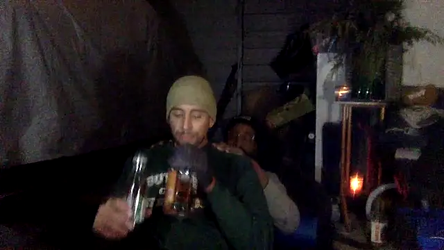 Snapshot of TheOnlyTwinTowers chatting on 12-14-24, 10:45 TheOnlyTwinTowers online show from 12-14-24, 10:45