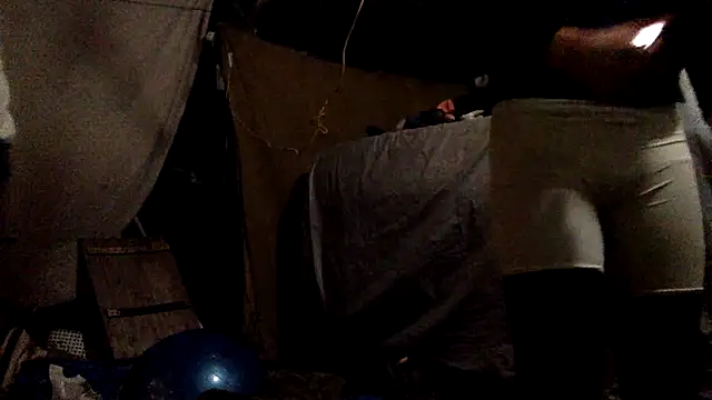 Snapshot of TheOnlyTwinTowers chatting on 12-16-24, 08:09 TheOnlyTwinTowers online show from 12-16-24, 08:09