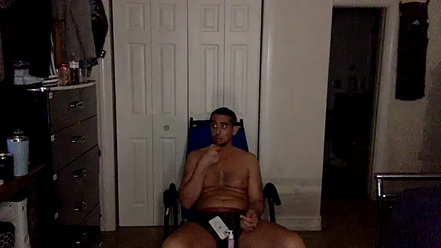 Snapshot of TheOnlyTwinTowers chatting on 03-13-25, 03:00 TheOnlyTwinTowers online show from 03-13-25, 03:00