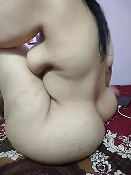 Snapshot of ArabSuck chatting on 03-02-25, 08:07 ArabSuck online show from 03-02-25, 08:07