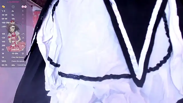 Snapshot of NEZUKO_MITSURI chatting on 02-25-25, 04:53 NEZUKO MITSURI online show from 02-25-25, 04:53