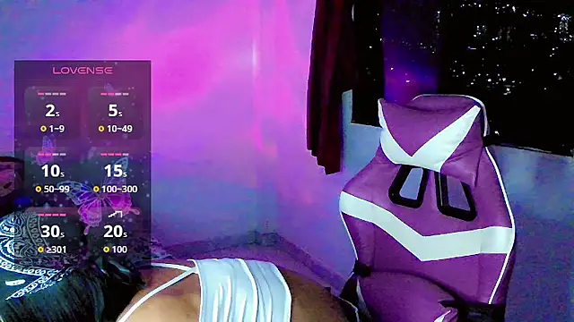 Ms-Zoehans online show from 10-16-25, 01:06