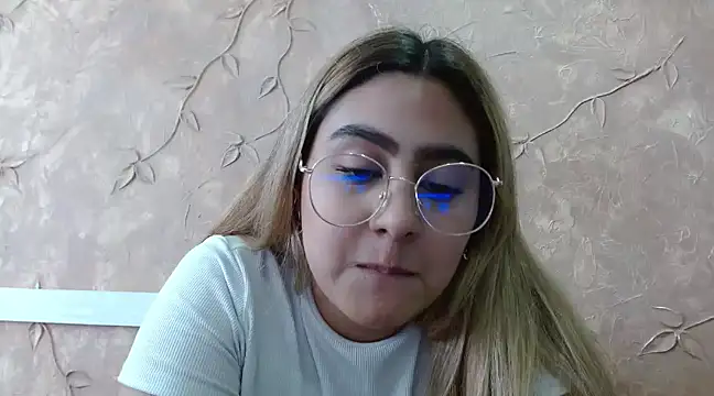 Miabonnett  online show from 02-21-25, 06:15