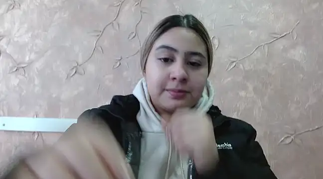 Miabonnett  online show from 03-05-25, 12:11