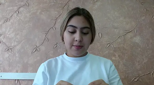 Miabonnett  online show from 03-08-25, 01:03