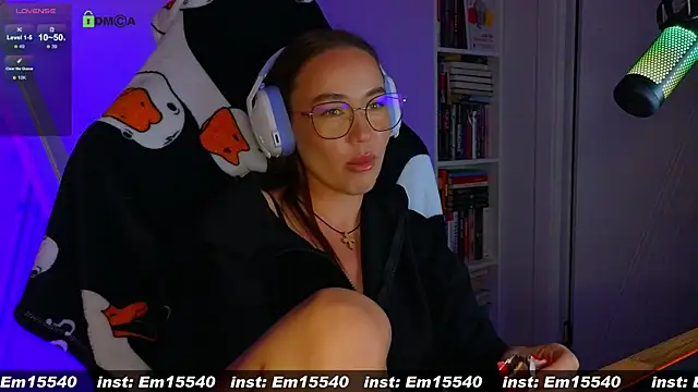 Emili1- online show from 01-17-25, 02:28