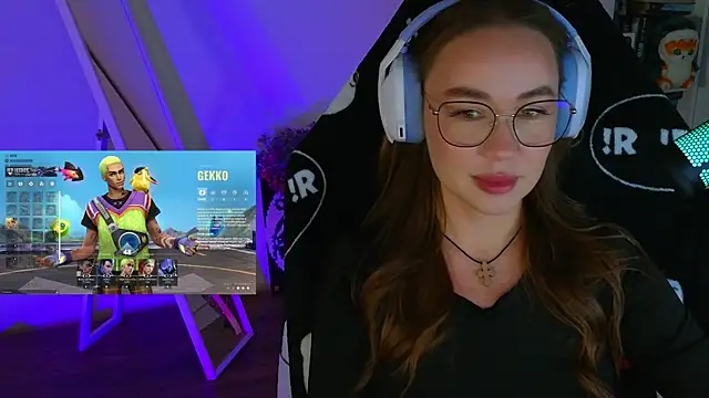 Emili1- online show from 03-17-25, 03:50