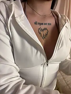 eva elifee online show from 04-01-26, 02:45