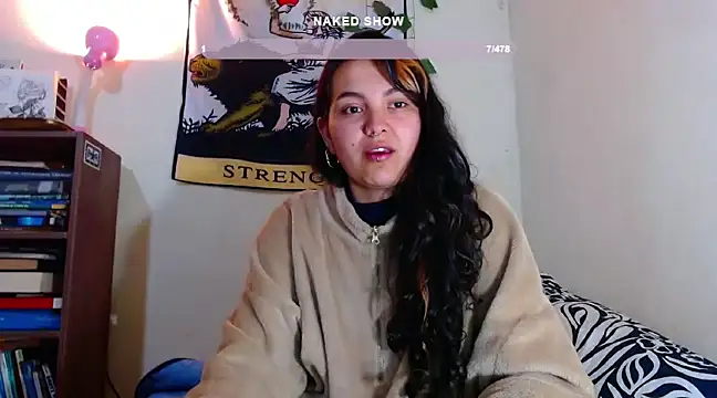 Snapshot of sweetiee_mary chatting on 01-16-25, 03:45 sweetiee mary online show from 01-16-25, 03:45