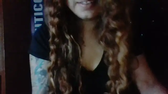 Snapshot of Jennxdolls chatting on 07-01-26, 01:34 Jennxdolls online show from 07-01-26, 01:34