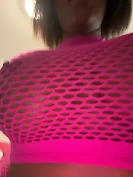 Snapshot of Black_Dolll chatting on 03-11-26, 06:19 Black Dolll online show from 03-11-26, 06:19