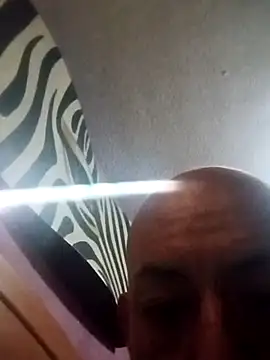 pineda1689 online show from 10-17-25, 07:05