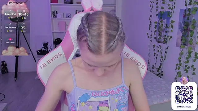 Milia Parker online show from 12-10-24, 07:43