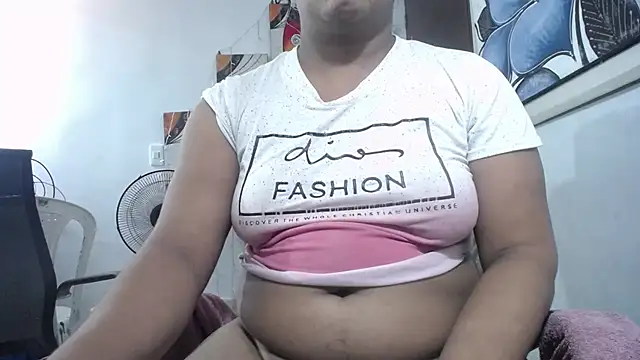 Snapshot of tsbigcock10incock chatting on 06-23-26, 03:32 tsbigcock10incock online show from 06-23-26, 03:32