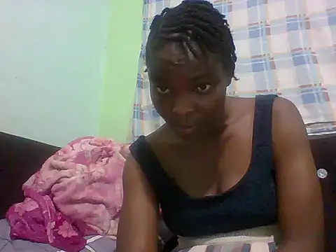 sexxyqueenn22 online show from 10-05-25, 05:44