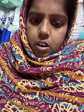 Beauty-queen online show from 12-15-25, 10:19