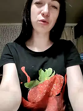 NikaXBerry online show from 12-26-24, 08:11