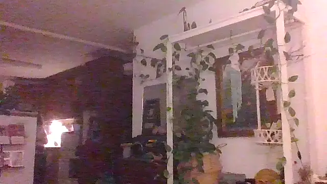 Snapshot of juicyrubies chatting on 09-19-25, 05:13 juicyrubies online show from 09-19-25, 05:13