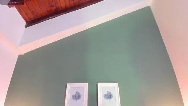  anavictoria  online show from 11-10-25, 05:56