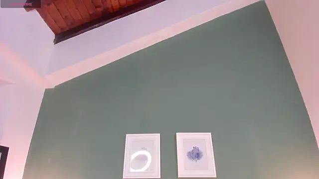  anavictoria  online show from 12-18-25, 06:14