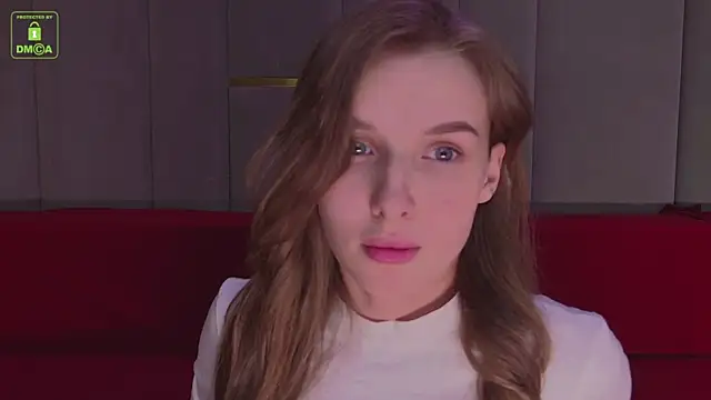 Snapshot of Whitney_Svonn chatting on 02-18-25, 07:19 Whitney Svonn online show from 02-18-25, 07:19