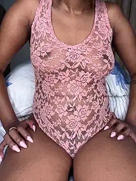 Snapshot of Ravishing_Rubi chatting on 05-28-26, 10:01 Ravishing Rubi online show from 05-28-26, 10:01