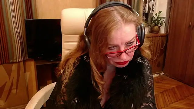 Miss Tress online show from 03-05-26, 10:17