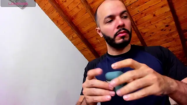 Tom Bailey online show from 02-17-26, 12:45