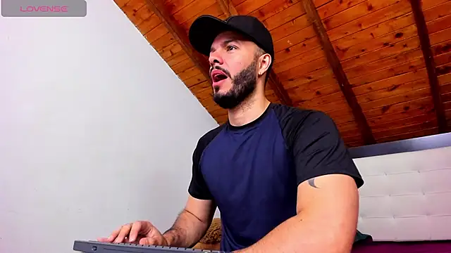 Tom Bailey online show from 02-23-26, 12:46