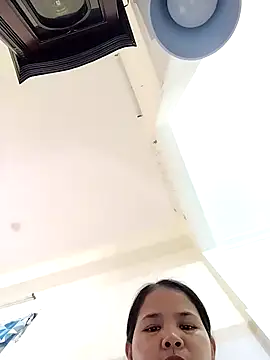 Lanyingxin18 online show from 11-26-25, 02:01