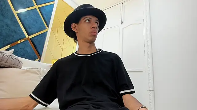 TomyMosterCock online show from 04-07-26, 10:09