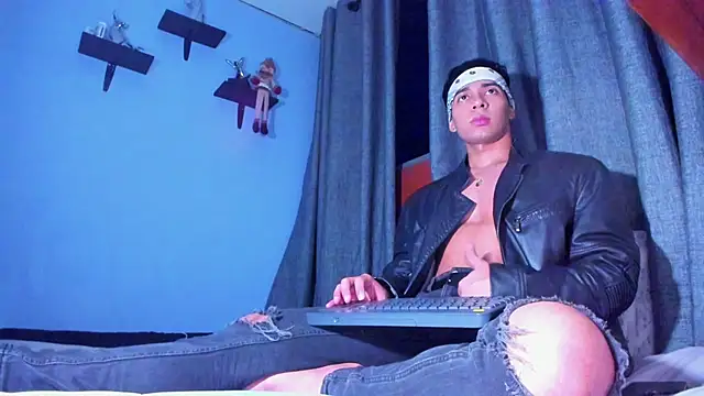 Snapshot of Stefann_salvatoree chatting on 01-20-25, 04:54 Stefann salvatoree online show from 01-20-25, 04:54