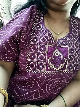 cuteyqueen online show from 01-10-26, 07:32