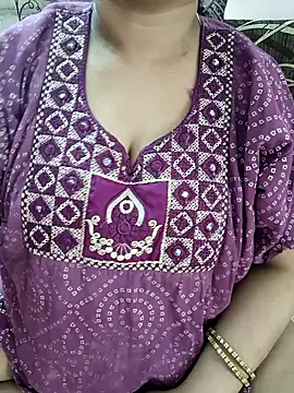 cuteyqueen online show from 03-12-26, 07:58