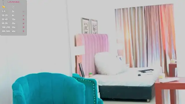 Snapshot of KimberlyCutee chatting on 06-17-26, 07:48 KimberlyCutee online show from 06-17-26, 07:48