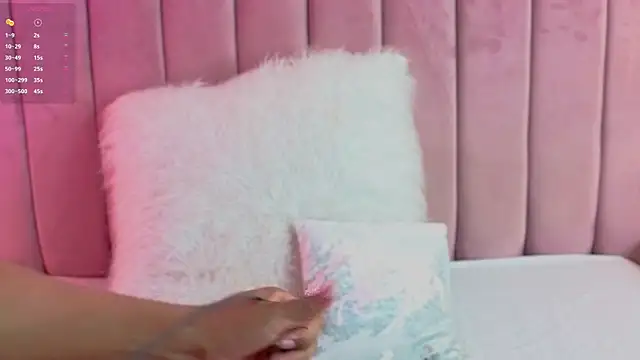 Snapshot of KimberlyCutee chatting on 07-16-26, 07:42 KimberlyCutee online show from 07-16-26, 07:42