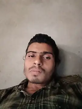 Snapshot of Yasha_14C_Creator chatting on 06-19-26, 04:28 Yasha 14C Creator online show from 06-19-26, 04:28