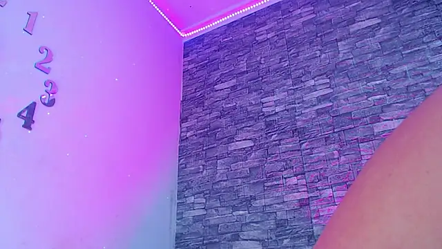 Snapshot of steisy_star chatting on 01-10-25, 04:09 steisy star online show from 01-10-25, 04:09