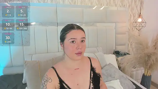 1m dalhia online show from 03-17-26, 08:56