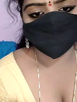 Snapshot of louise92 chatting on 12-18-24, 04:17 louise92 online show from 12-18-24, 04:17