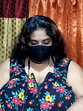 Snapshot of Dusto_Meye chatting on 12-22-25, 02:03 Dusto Meye online show from 12-22-25, 02:03