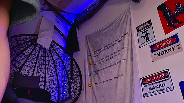 AriaVoss online show from 02-28-26, 06:09