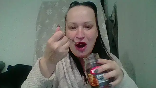  squirty cum lady  online show from 11-16-25, 04:18