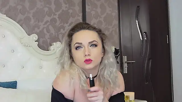 EllianaReese online show from 02-12-25, 02:35