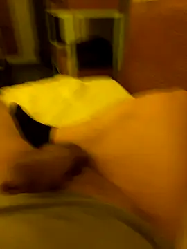 fekedaniel1999 online show from 12-05-25, 08:05