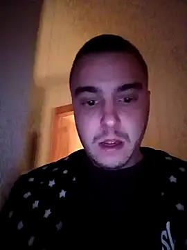 Snapshot of franat chatting on 01-06-26, 02:26 franat online show from 01-06-26, 02:26